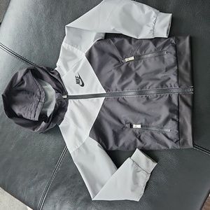 Nike Boys windbreaker jacket